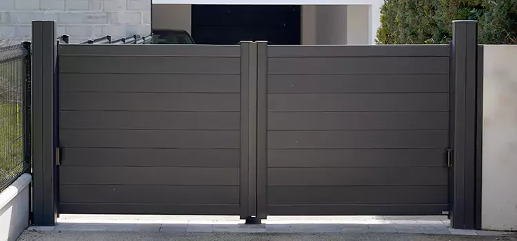 Common Residential Gate Issues We Resolve in Westchase, FL